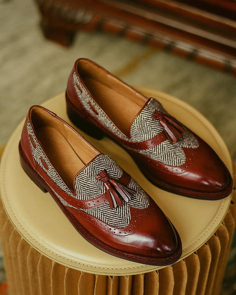 Retro Round Toe Tassel Loafers