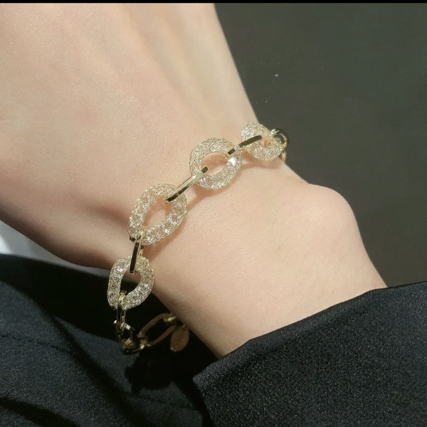 Mesh Interlocking Bracelet