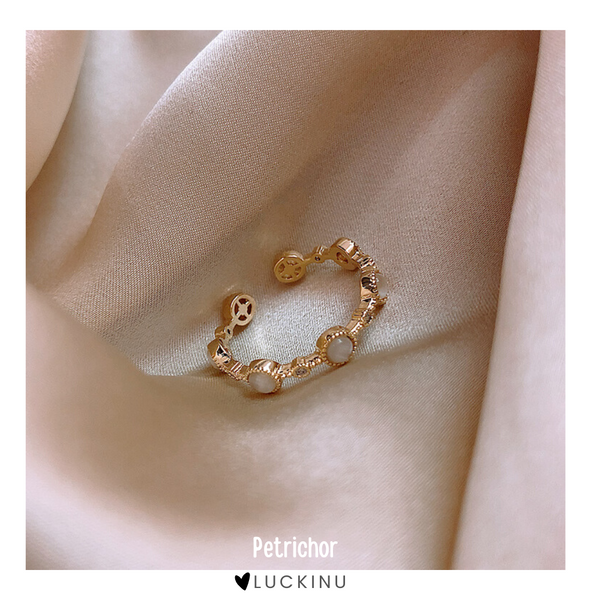"Petrichor" Retro Open Ring