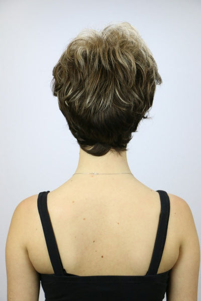 Cristi  (short wig)