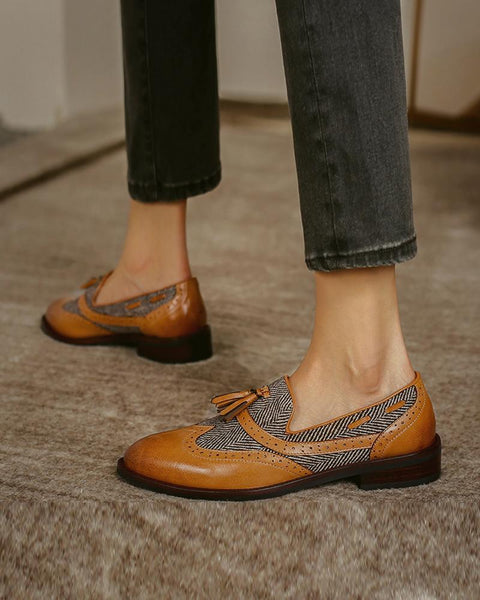 Retro Round Toe Tassel Loafers