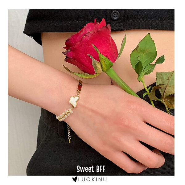 "Sweet BFF" Pearl Butterfly Gold Plated Bracelet