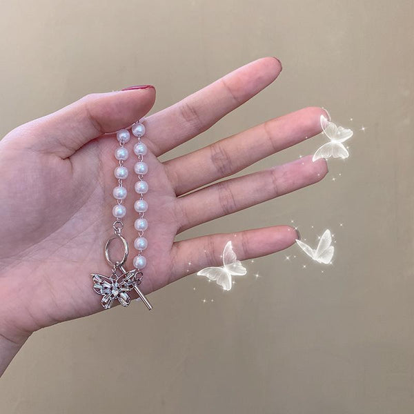 "Dreamy" Butterfly Pearl Choker Necklace