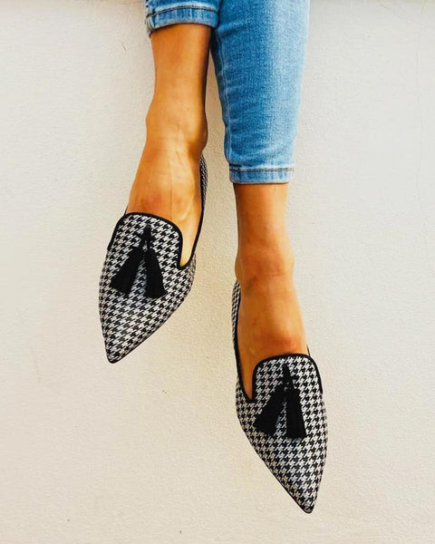 Tassel Leopard Pointed-toe Flat Shoes