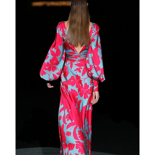 Printed V-neck long sleeve dress