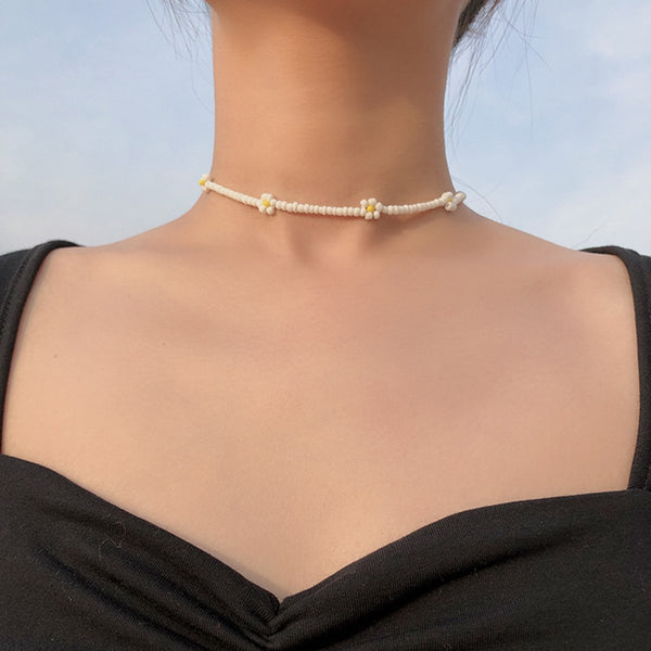 Beaded Daisy Choker Necklace